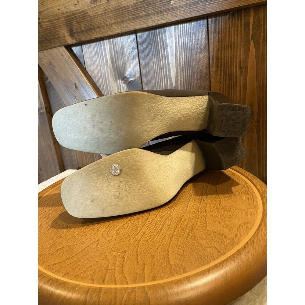 Donald J. Pliner Brown Leather & Spandex, Square‎ Heel Shoes, Size 7N - Picture 9 of 12